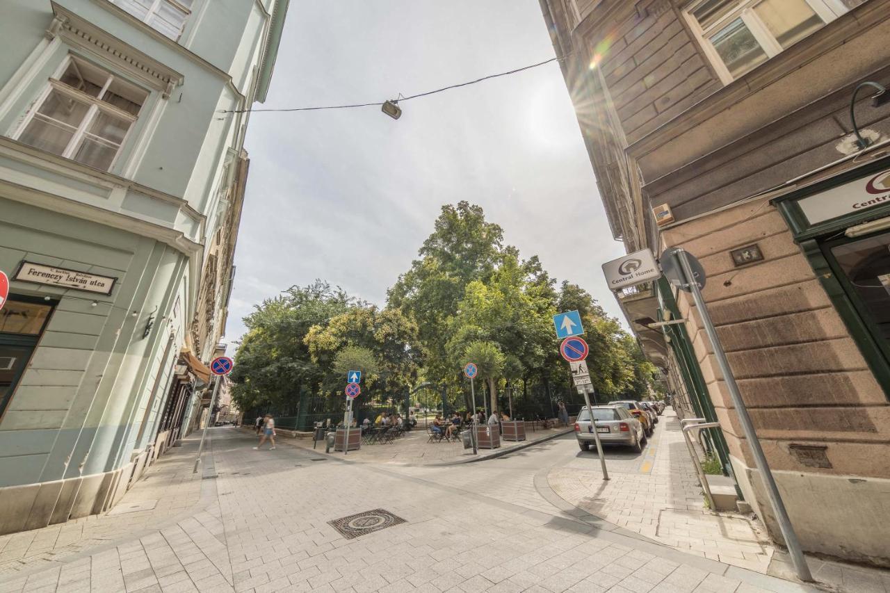 Astoria Balcony Apartment Budapest Kültér fotó